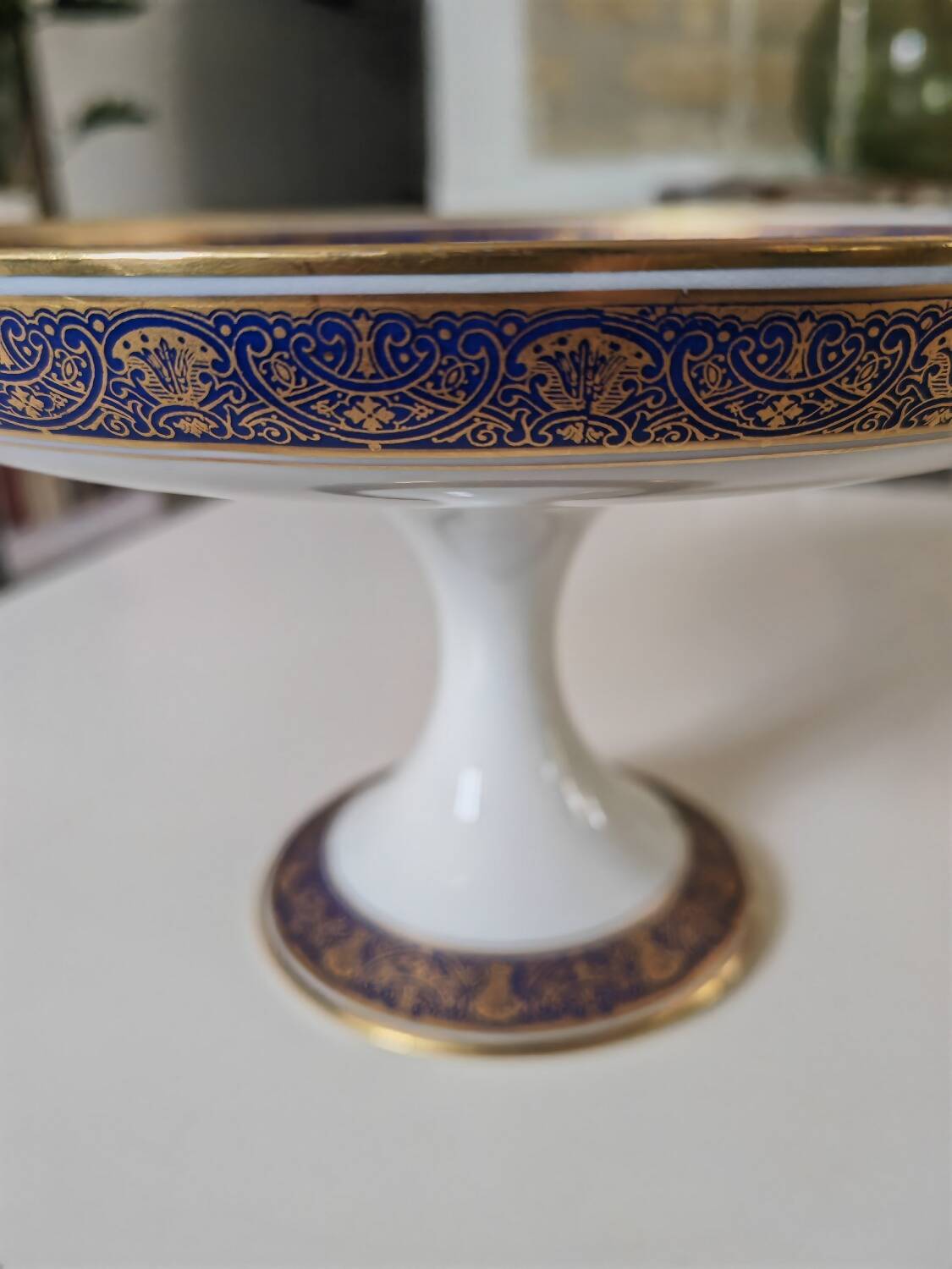 Plat aux lions de faïence