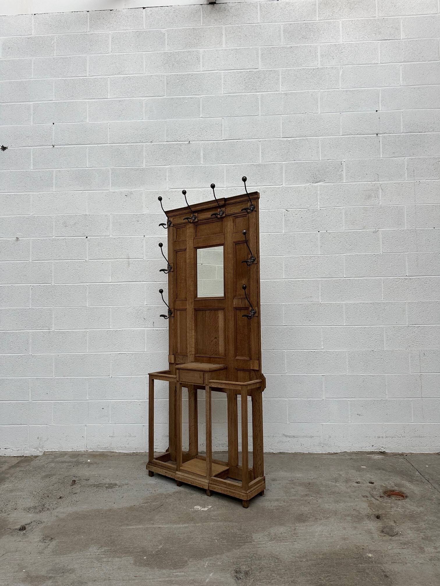 Vestiaire d’entrée en chêne