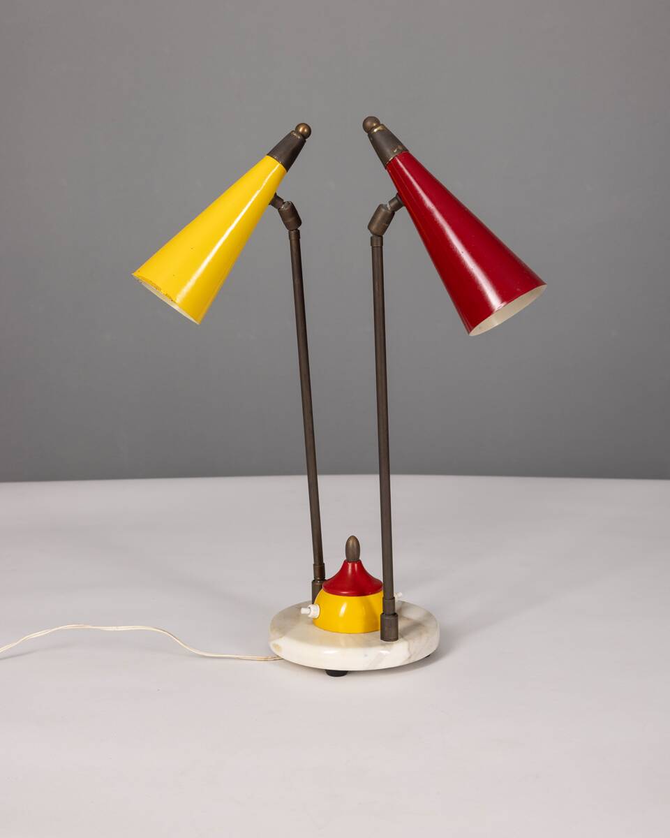 Lampe de table vintage des années 1950, abat-jour conique, design stilnovo