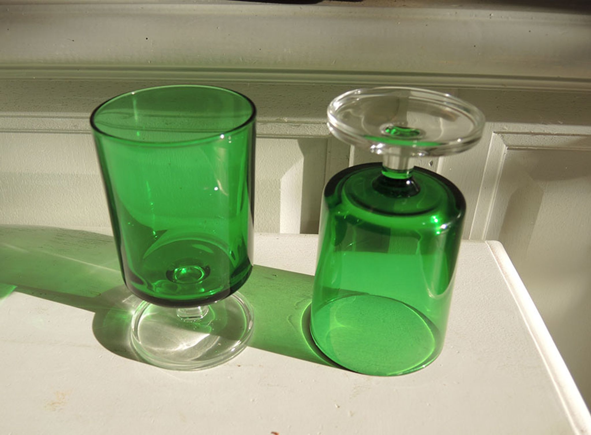 6 old luminarc foot glasses dark green h9,2 cm