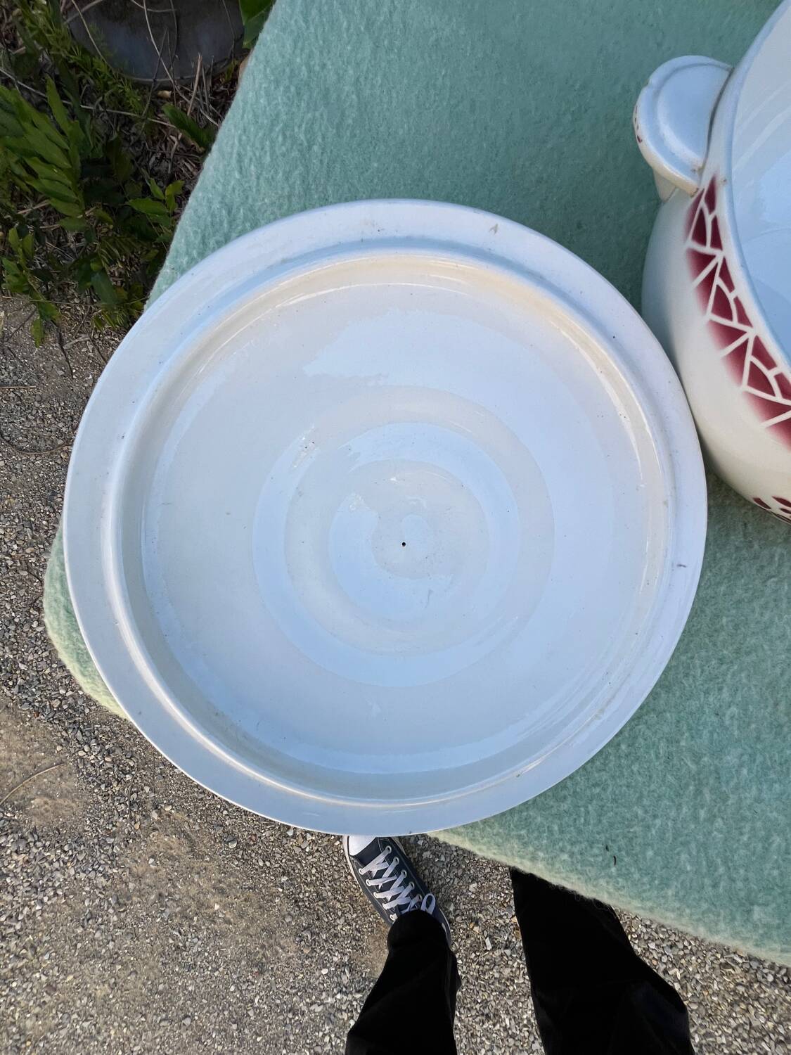 Soup tureen
