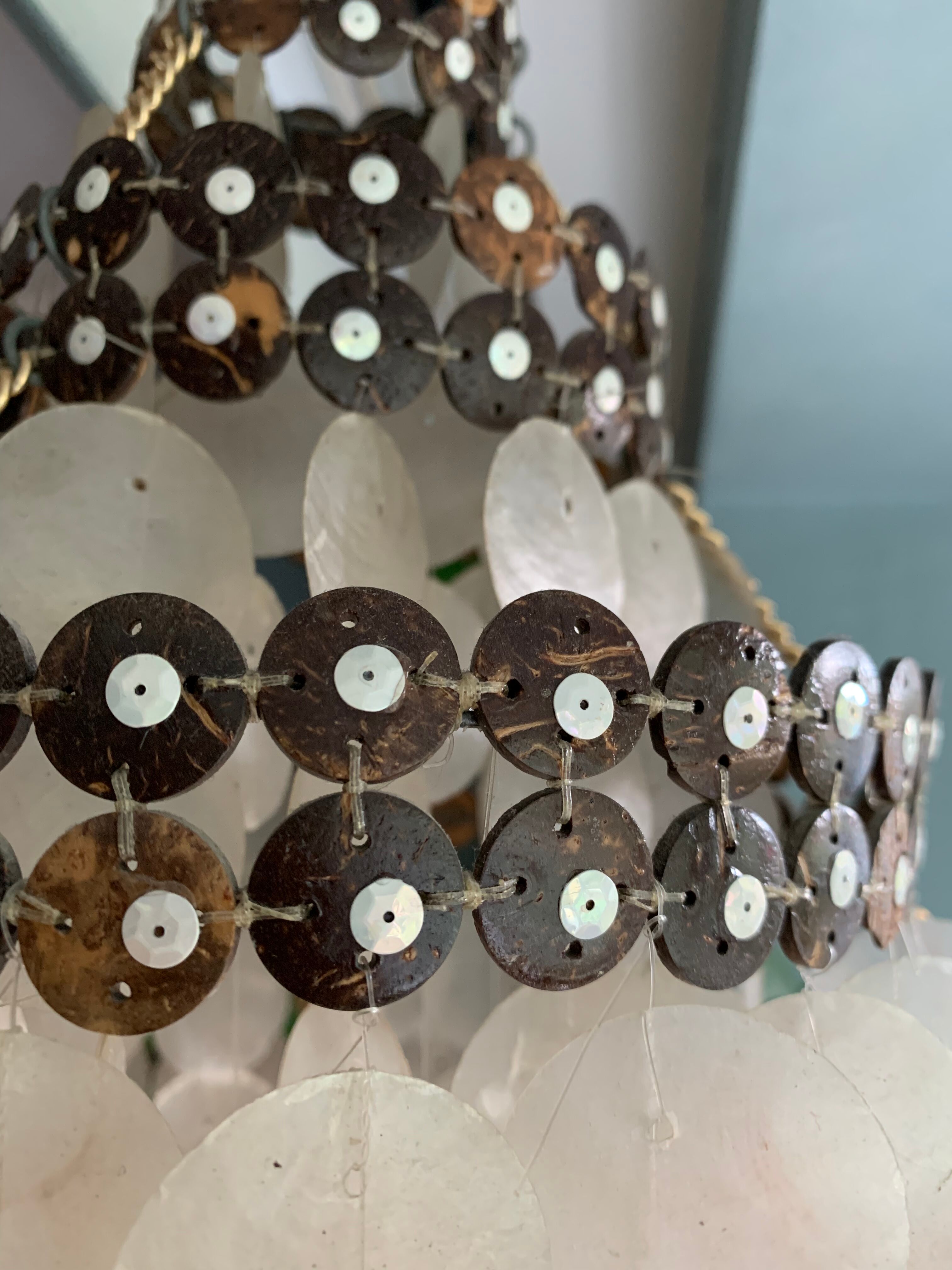 Suspension en pastille de nacre