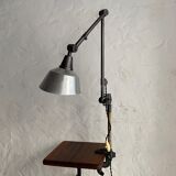 Ancienne lampe etau bauhaus “midgard”
