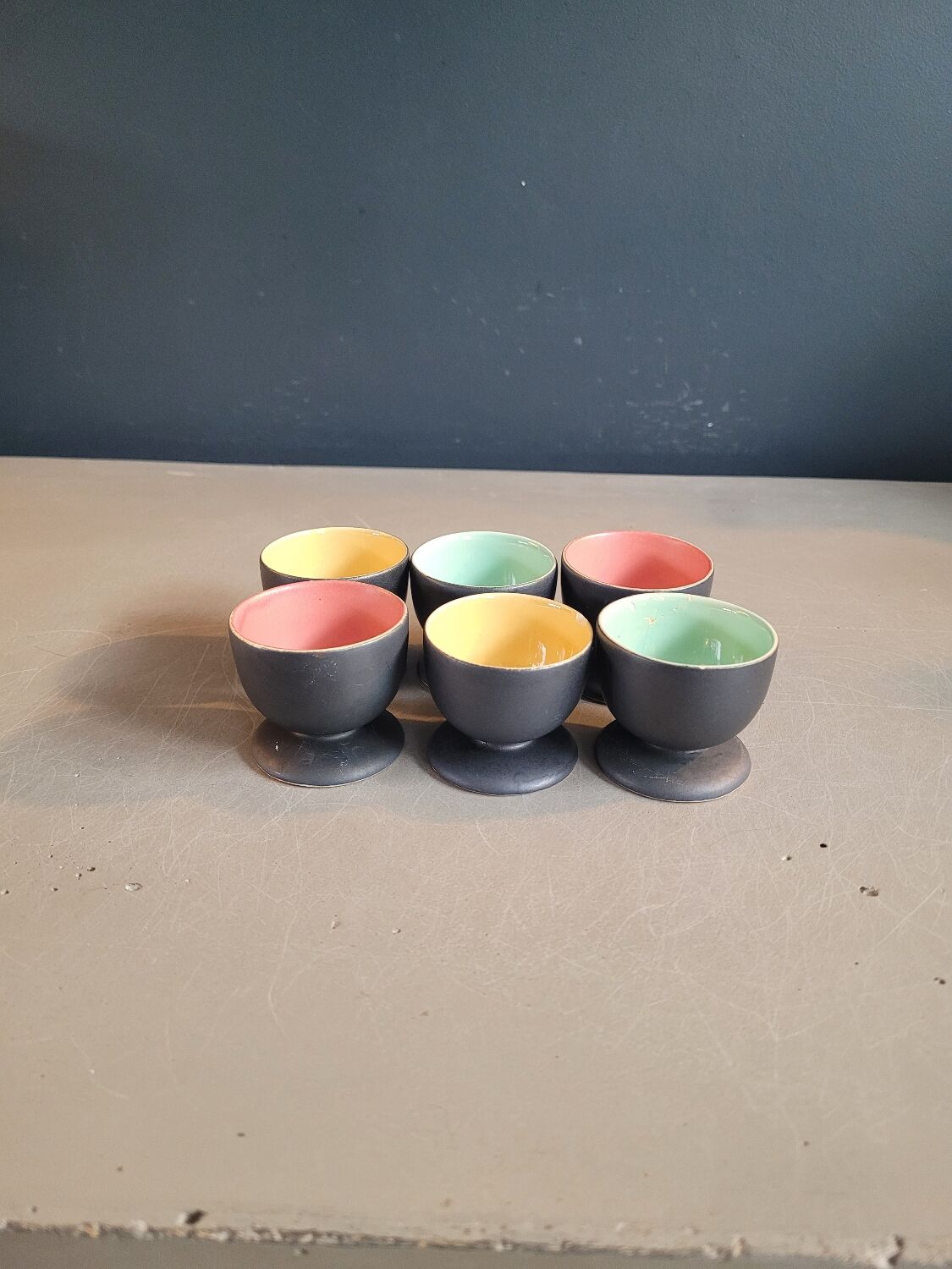 Set of 6 black and colored ceramic egg cups