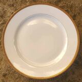 Set of 6 porcelain dinner plates with golden ear edging