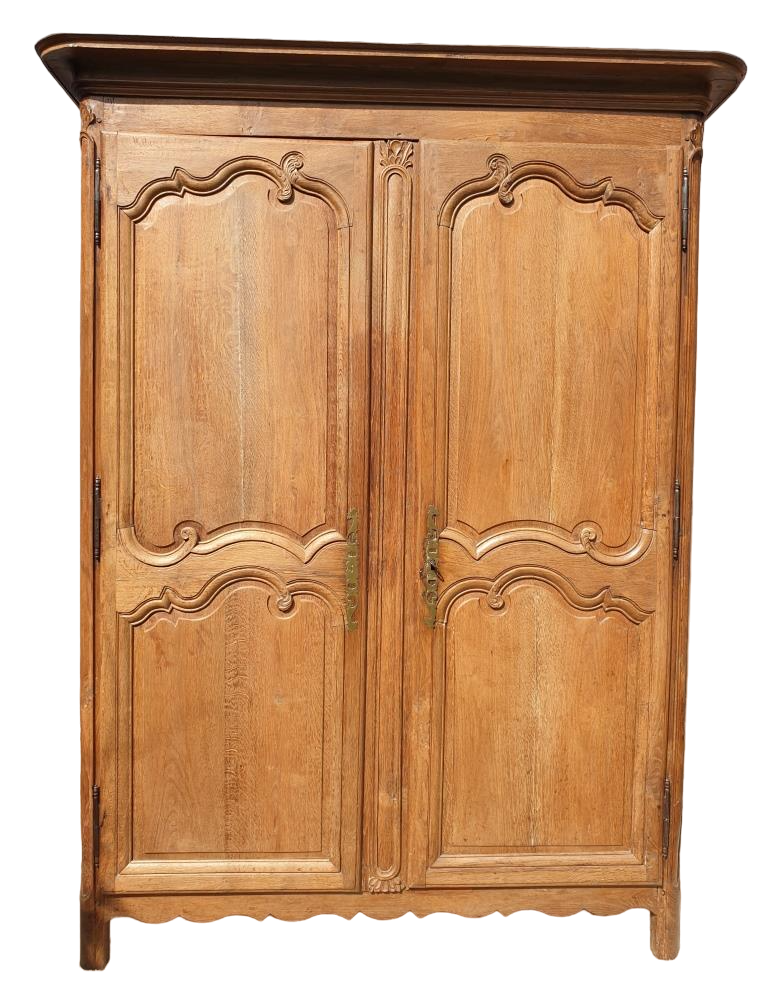 Wardrobe in oak XVIIIth