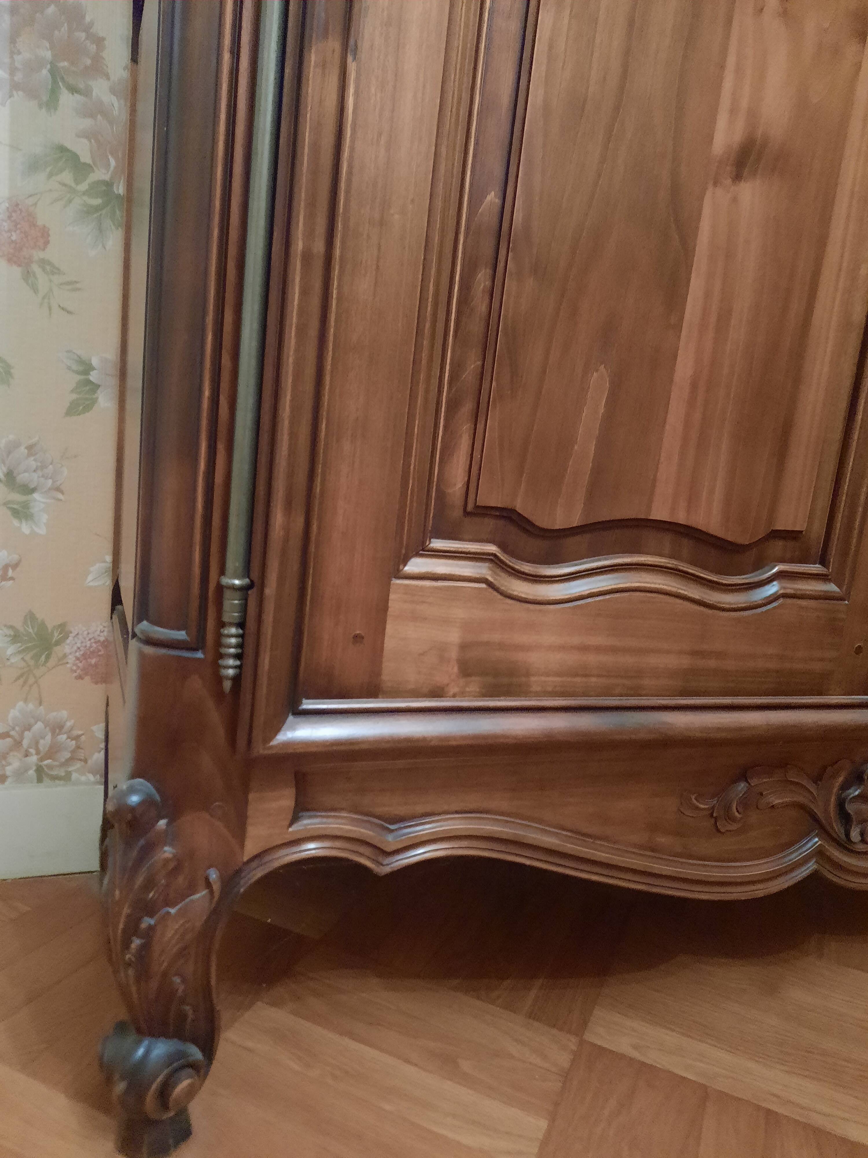 Regency bookcase in solid cherry wood stained walnut.