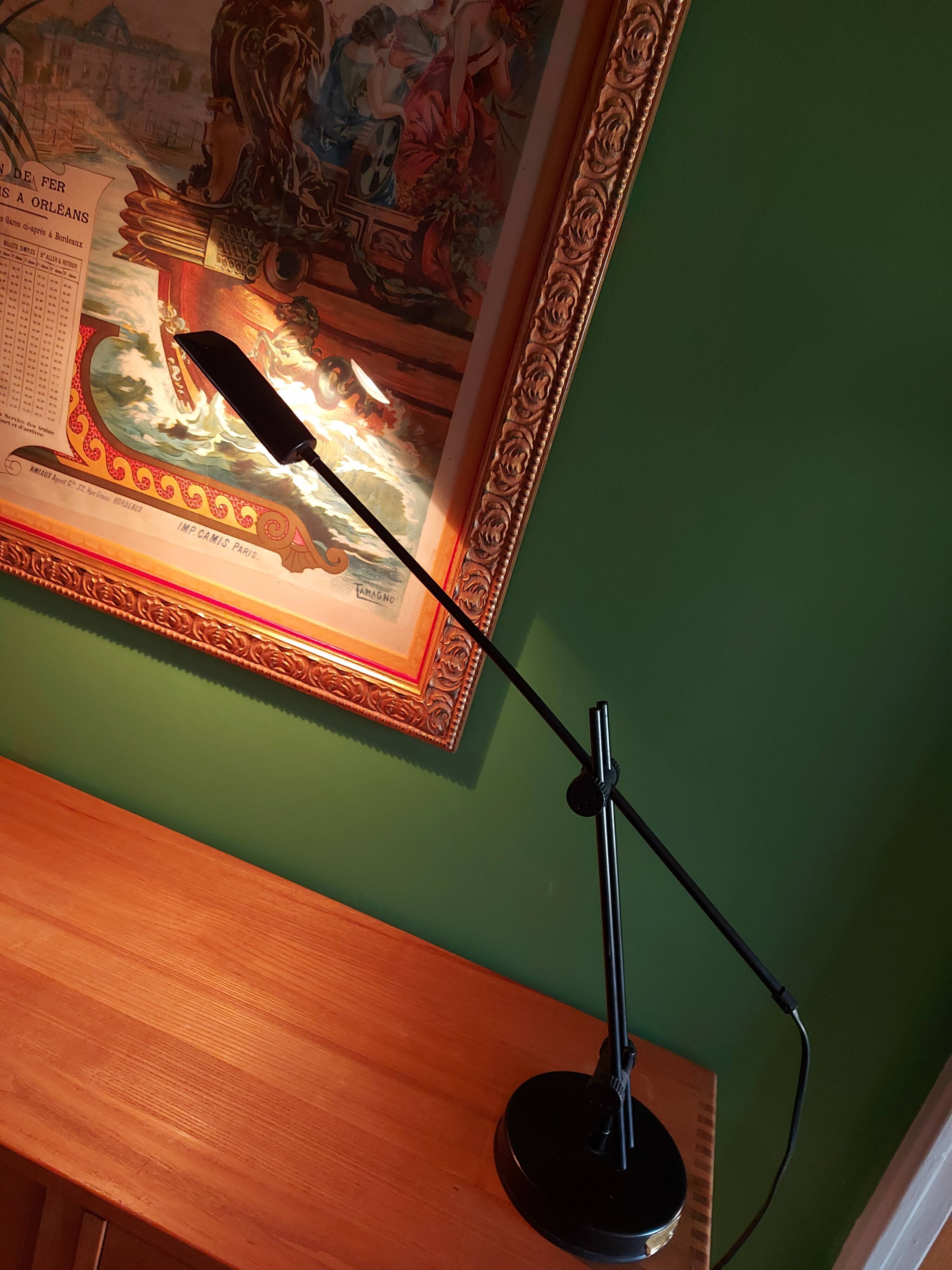 Large articulated lamp (Italian) from the 80's Veneta Lumi , Alaska model