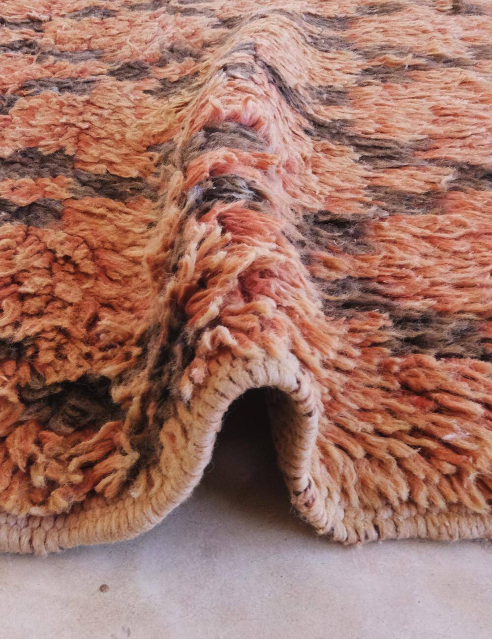 Vintage Berber Rug - 203 x 245 cm