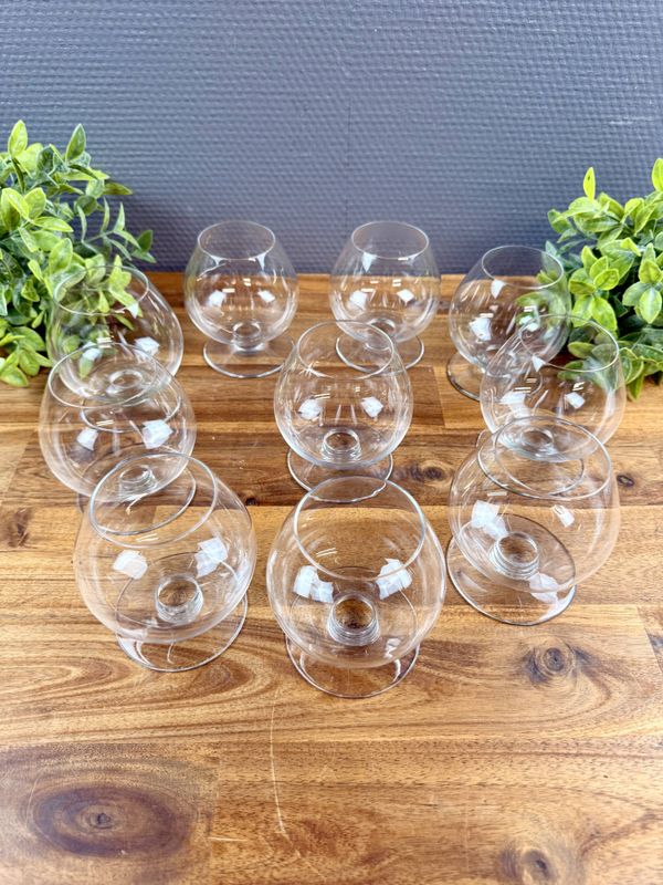 10 verres à cognac Baccarat – cristal