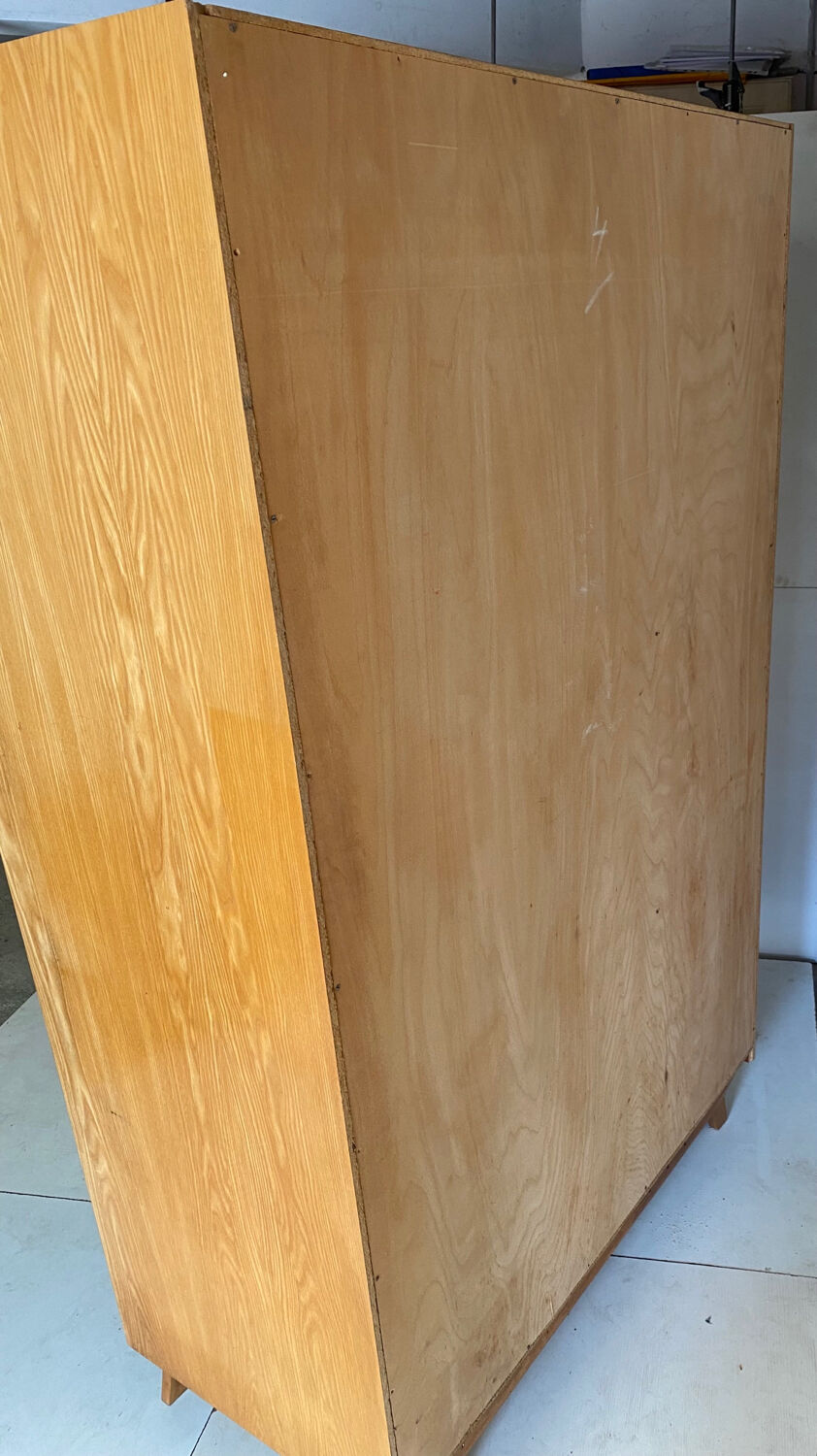Vintage wardrobe feet compass