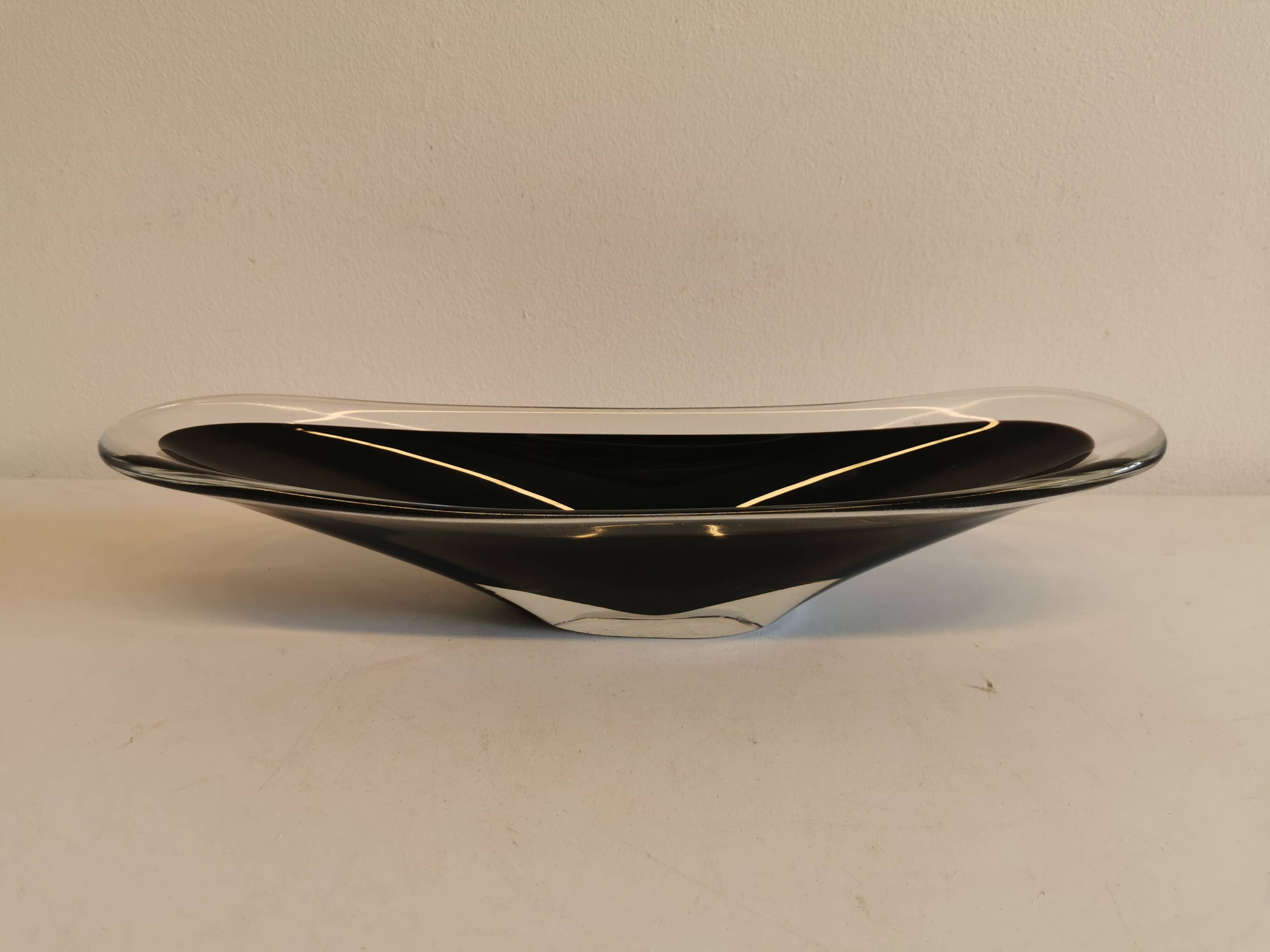Danish Fruit bowl from the 70s, made of multi-colored glass