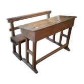 Bureau d'écolier ancien