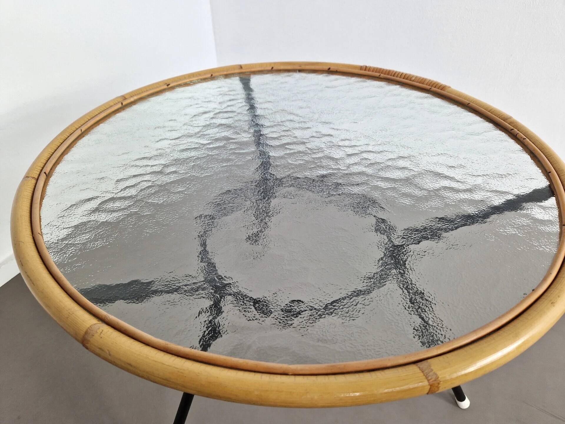 Rohé Noordwolde | Vintage rattan side table