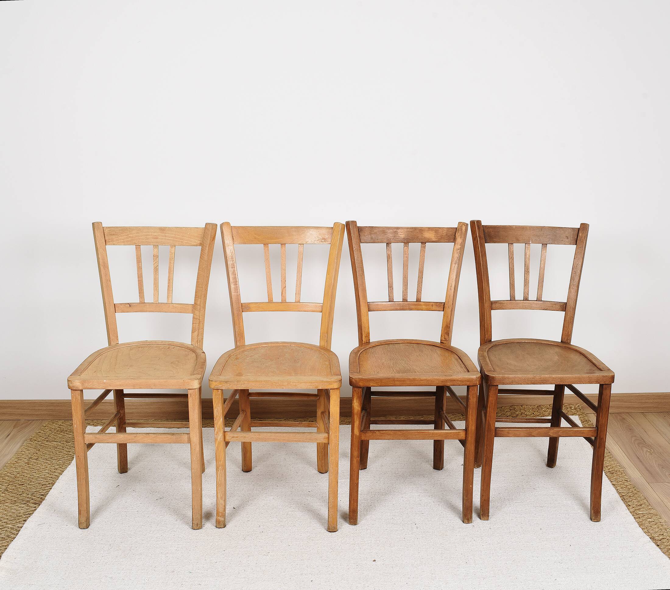 Set of 4 luterma bistro chairs