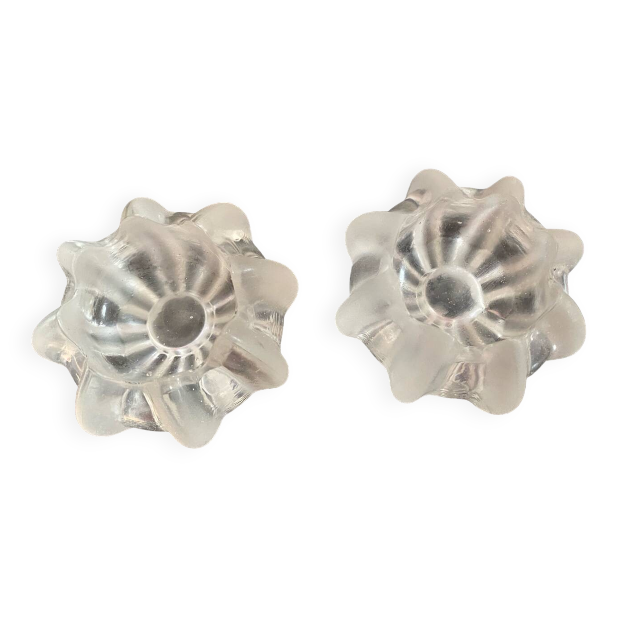 Set of 2 reversible molded glass candle holders