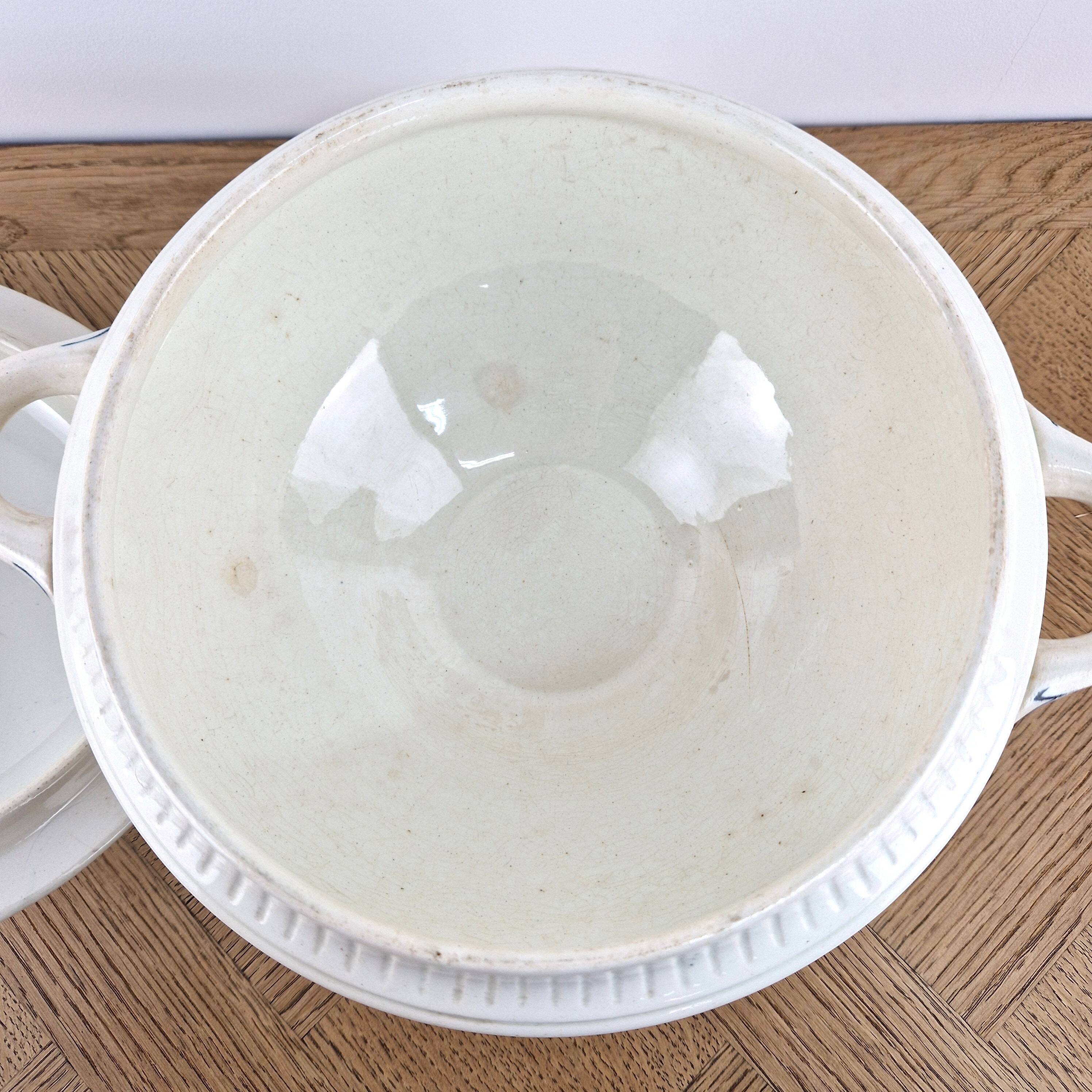 EC Salins Trianon model soup tureen in earthenware