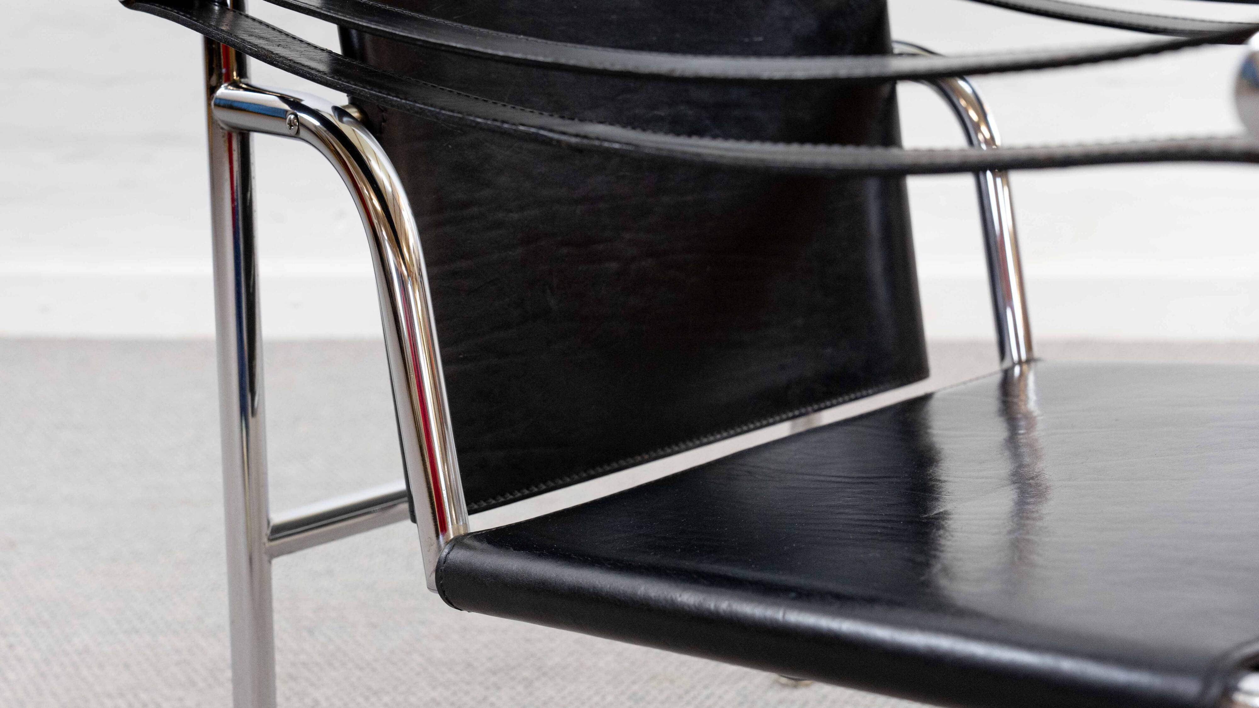 CASSINA LC1 ARMCHAIR BY LE CORBUSIER