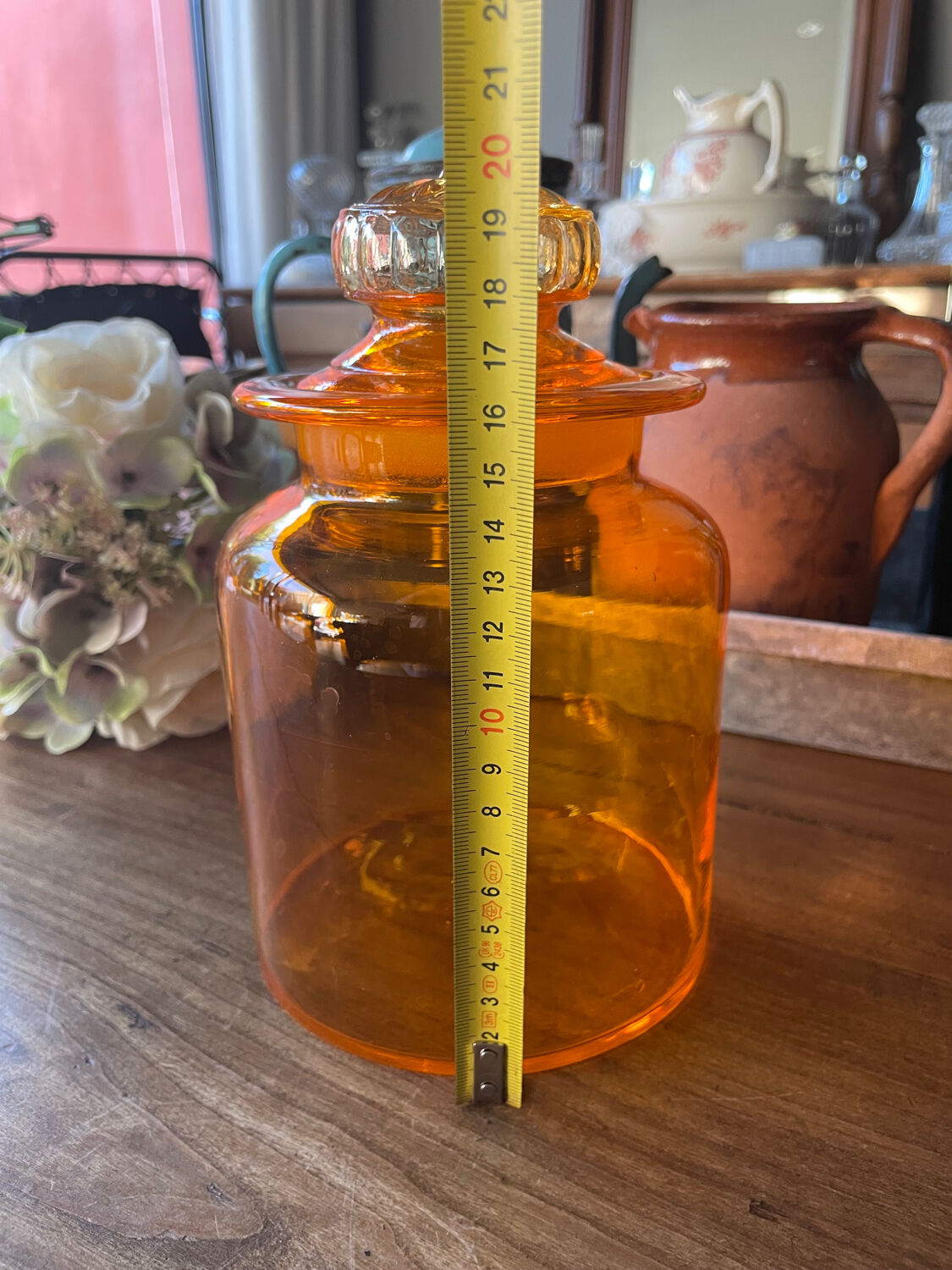 Takahashi bonbonnière