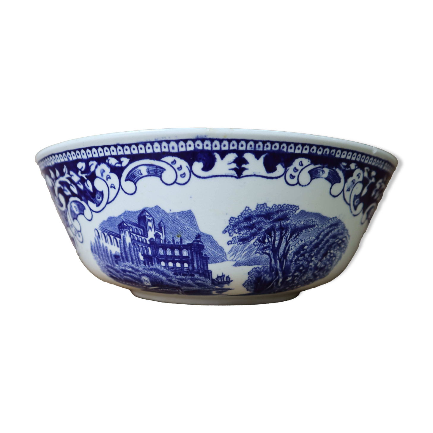 Royal Sphinx Salad Bowl Cambridge Holland