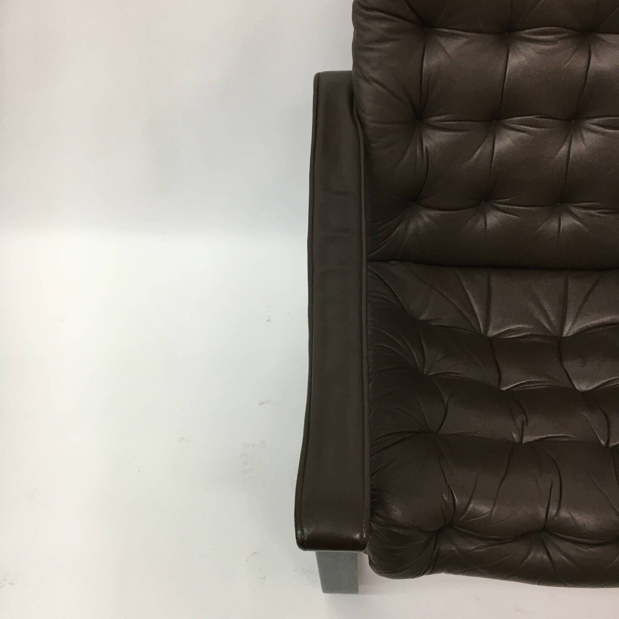 Mid-century design OY BJ Dahlqvist AB Dark Brown Leather safari lounge chai