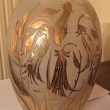 Vase adat flowers