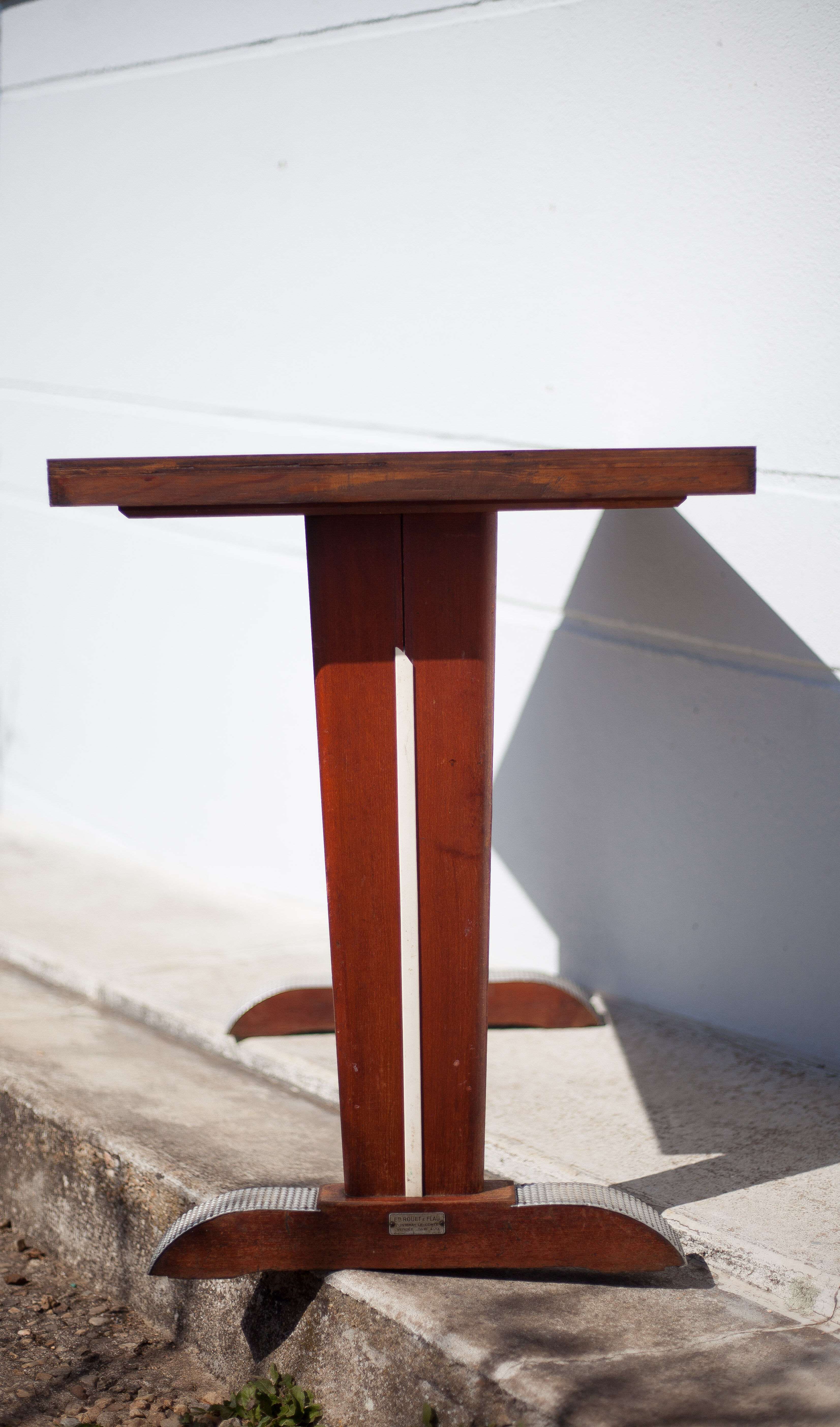 30s bistro table in wood and aluminum