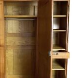Armoire ancienne style Louis XV