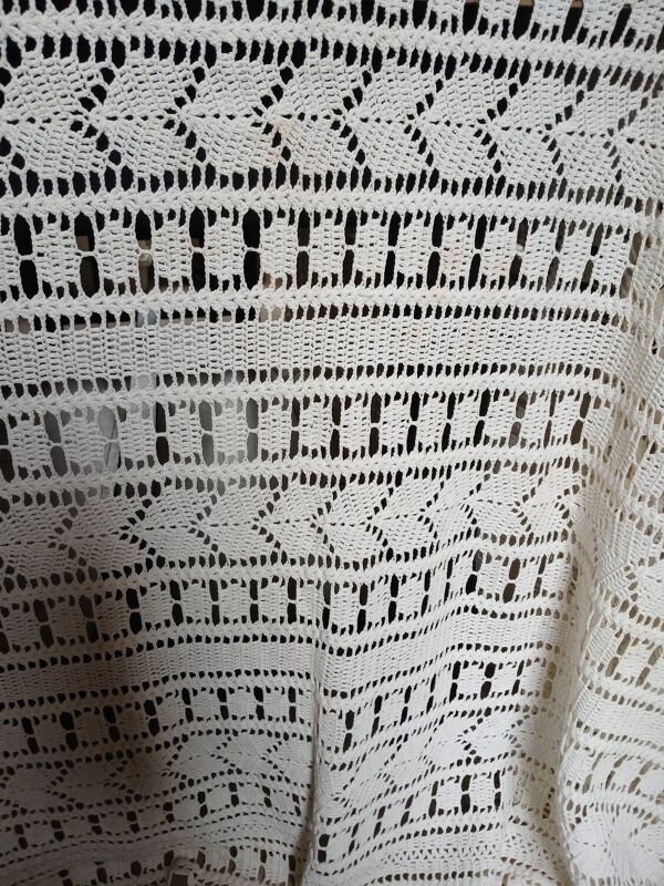 Dessus de lit ancien en crochet fait main