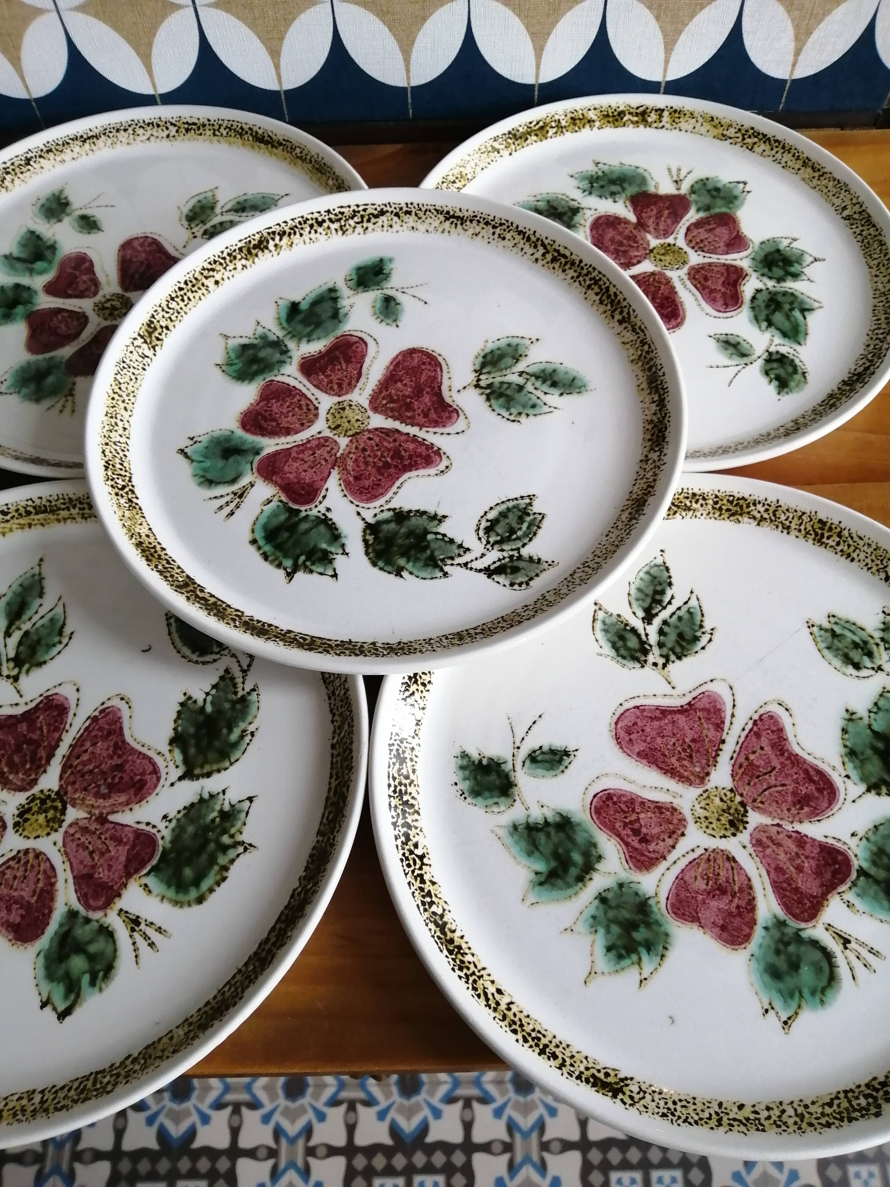 Vintage flat plates