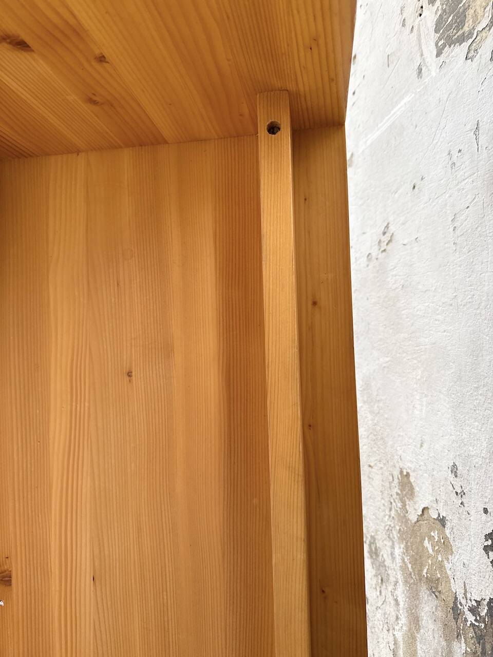 Coffee table in Perriand style, Les Arcs 1800.