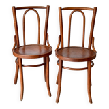 Chaises bistrot en bois courbé