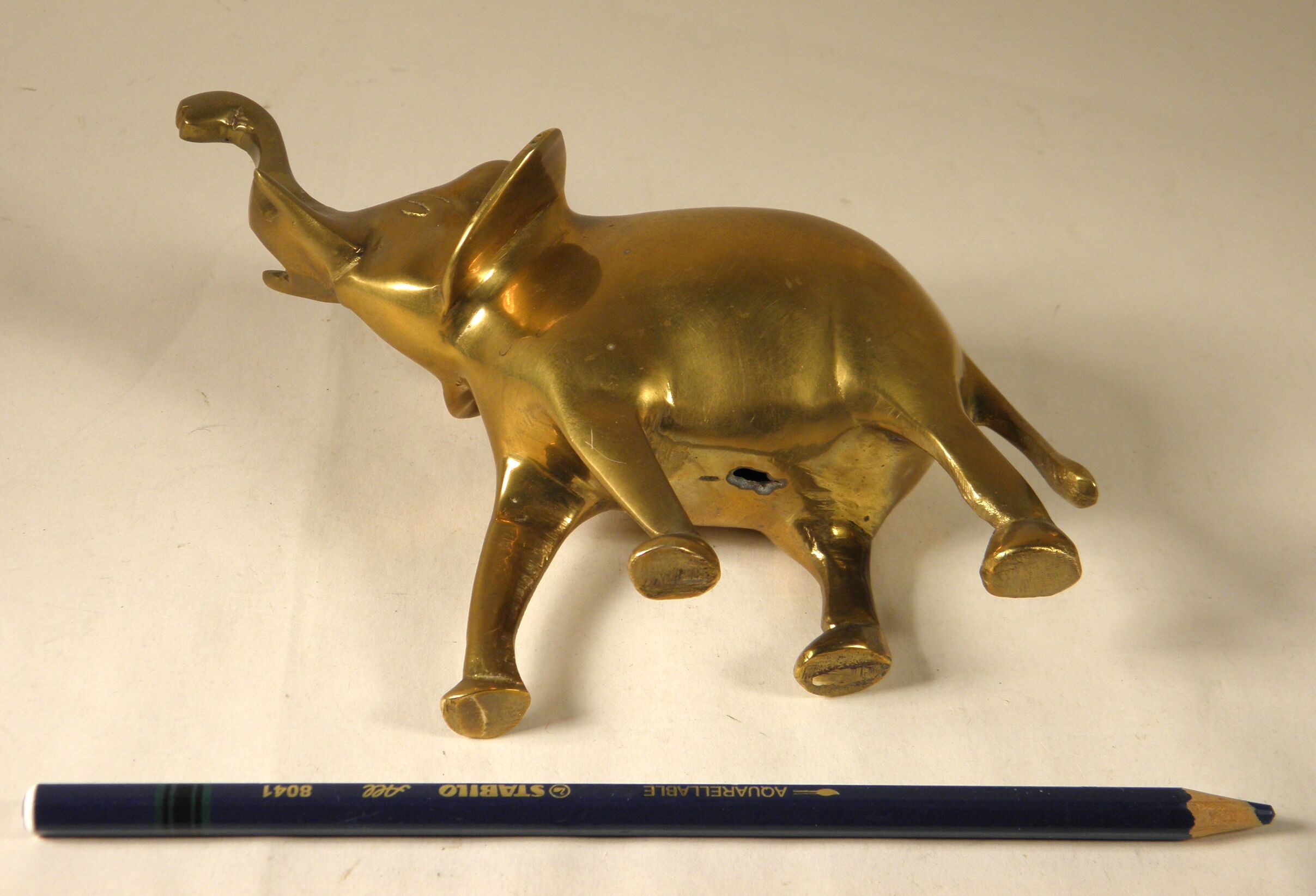 Brass elephant 13 cm