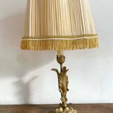 Lampe style Art Nouveau en métal doré et tissu plissé