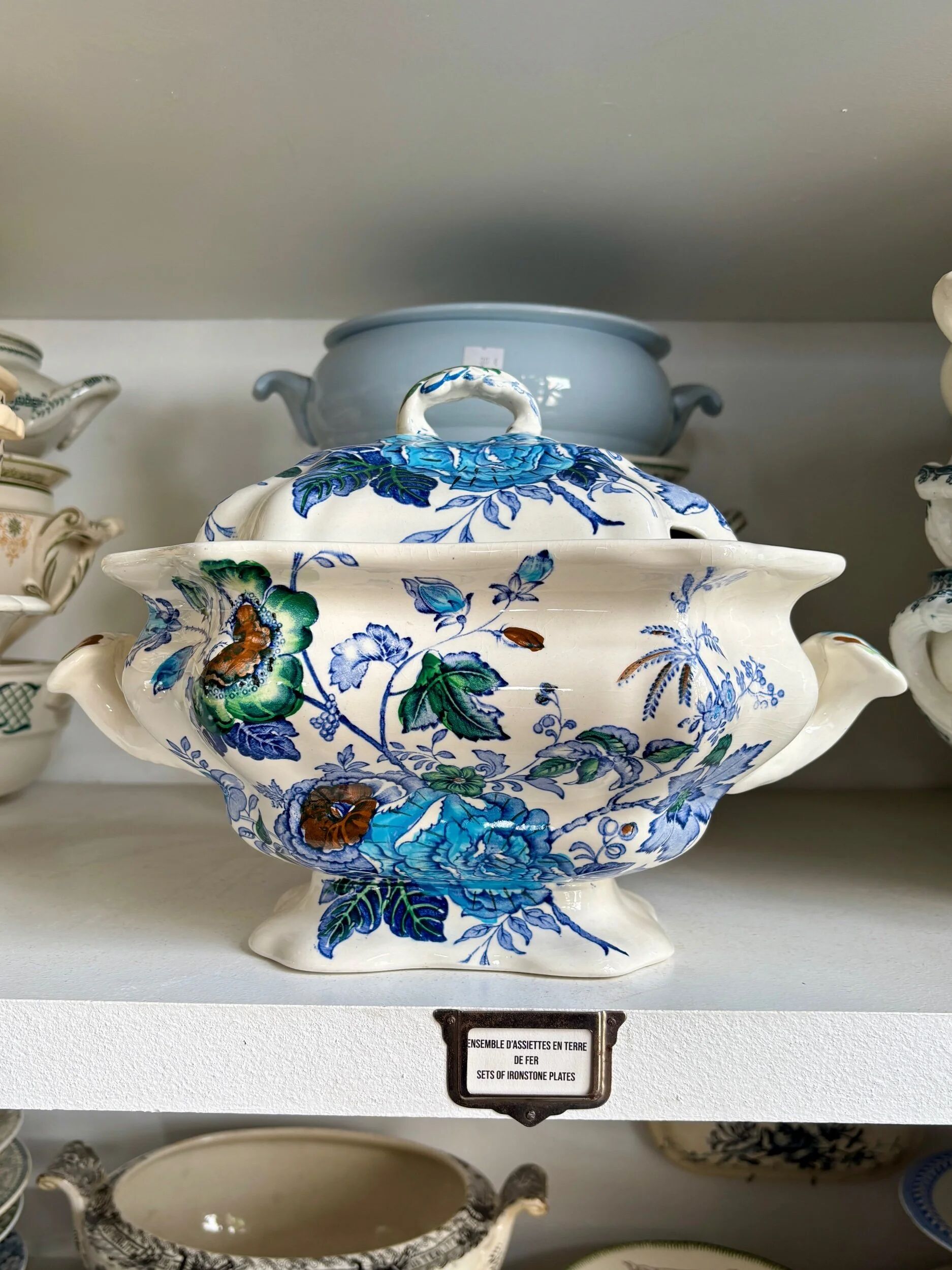 Mason's ironstone soup tureen, "Belvedere" service - early 20th century