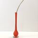 Vase tulipe en verre soufflé et gravé orange par Carlo Moretti, Italie