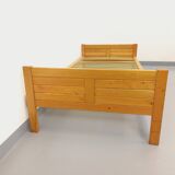 Vintage Mountain Design Les Arcs bed in ash wood from the 60s 70s