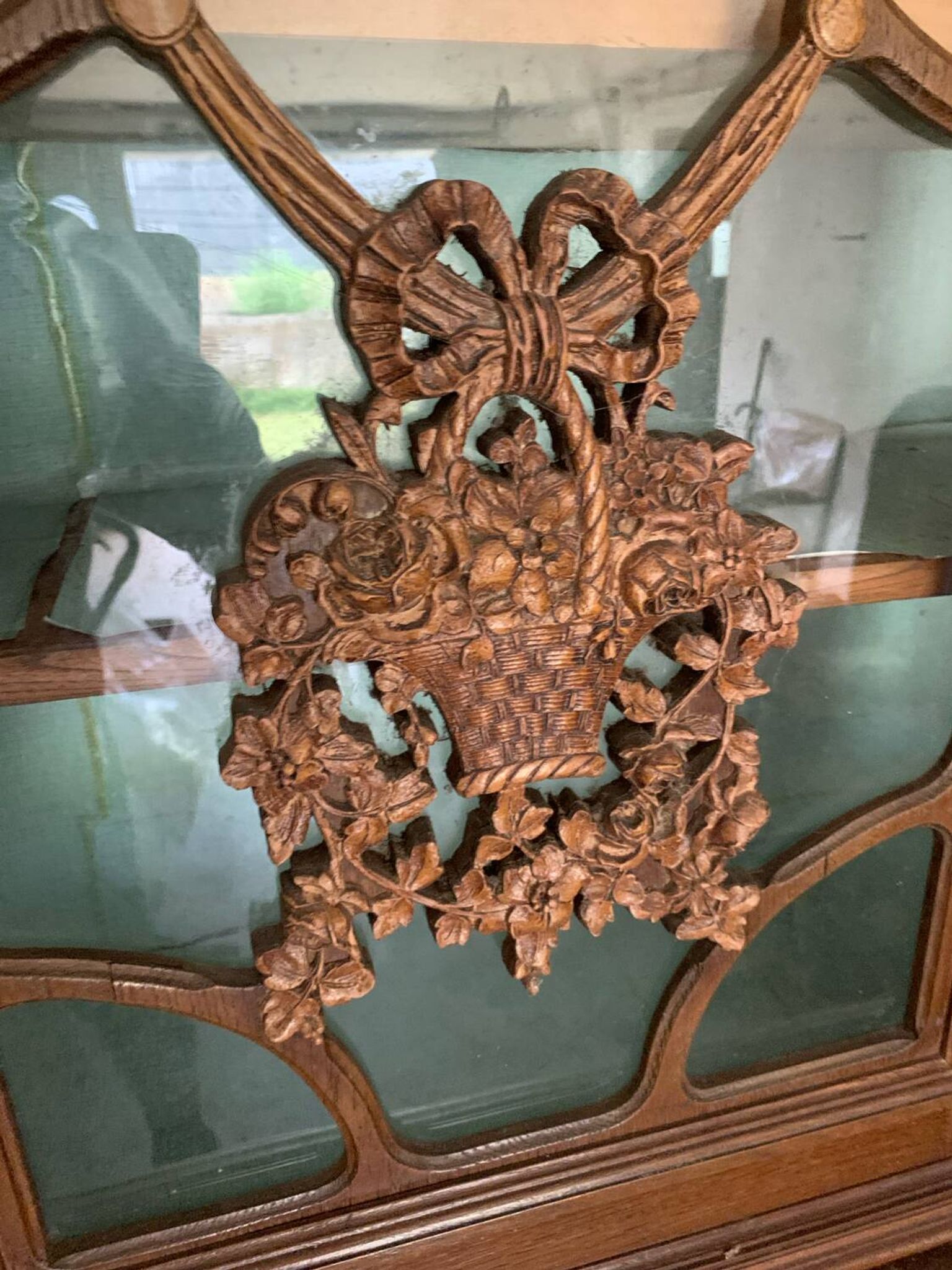 Super buffet style henri 2 en bois sculpté vers 1900