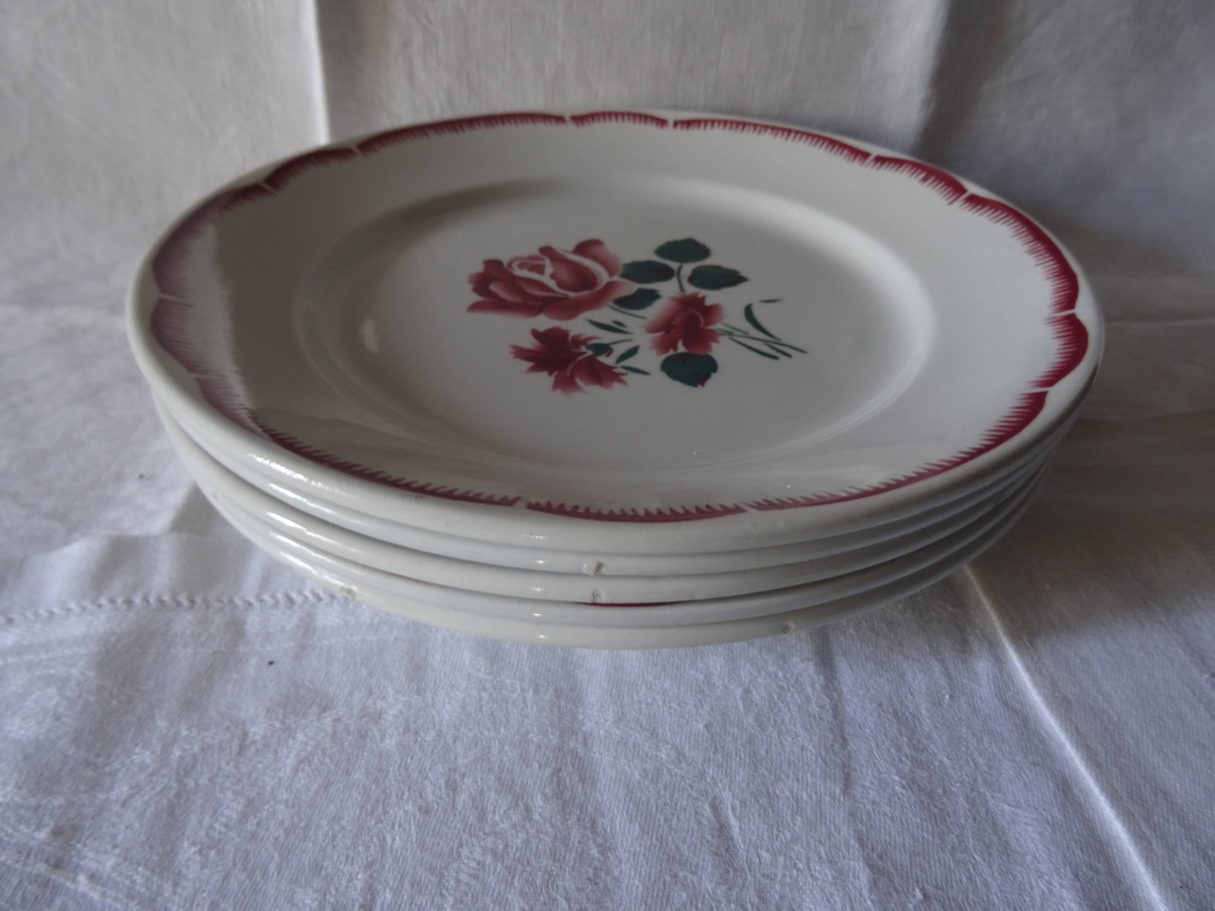 Lot of 5 vintage dessert plates
