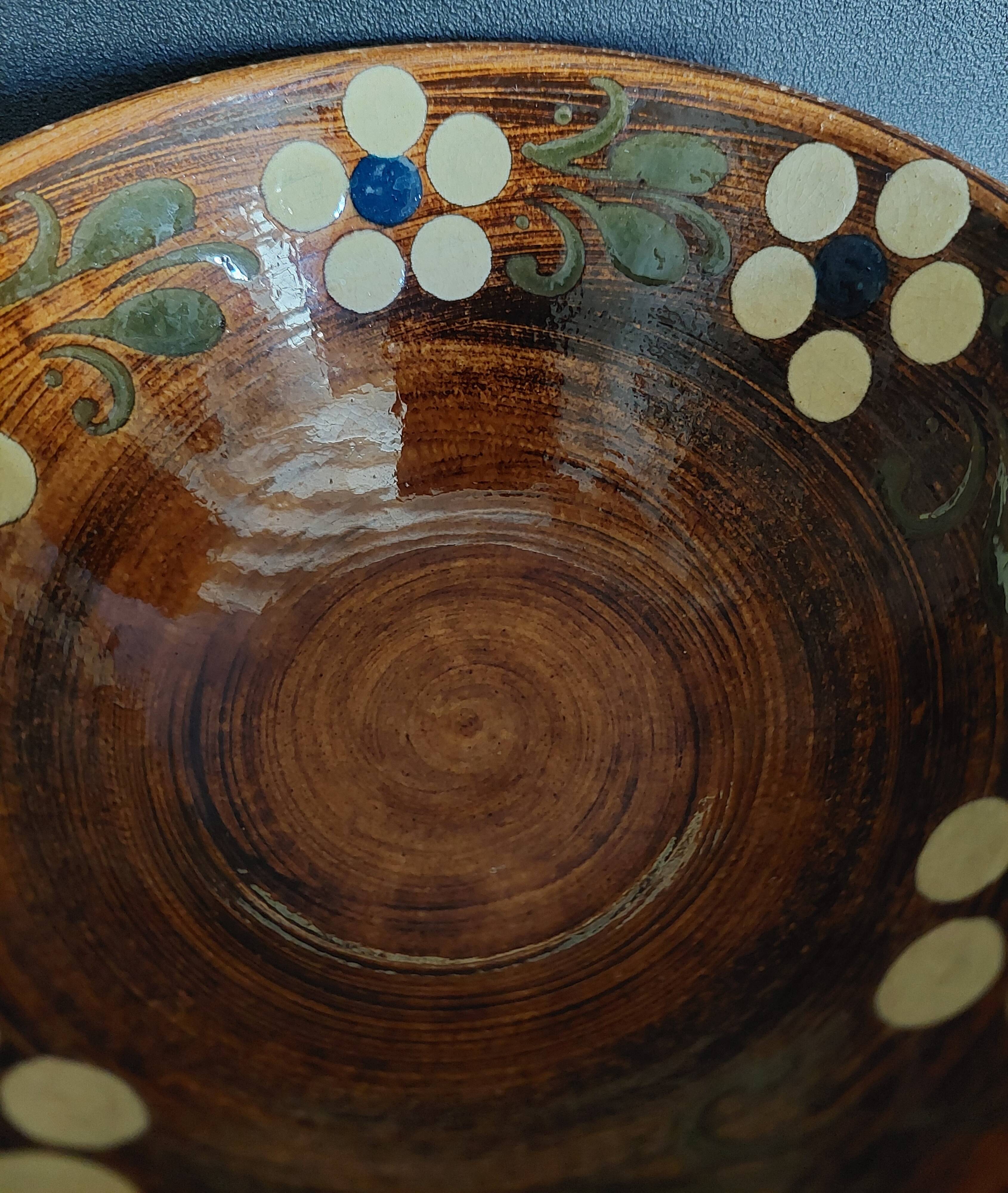 Glazed terracotta bowl from Alsace, 20th century