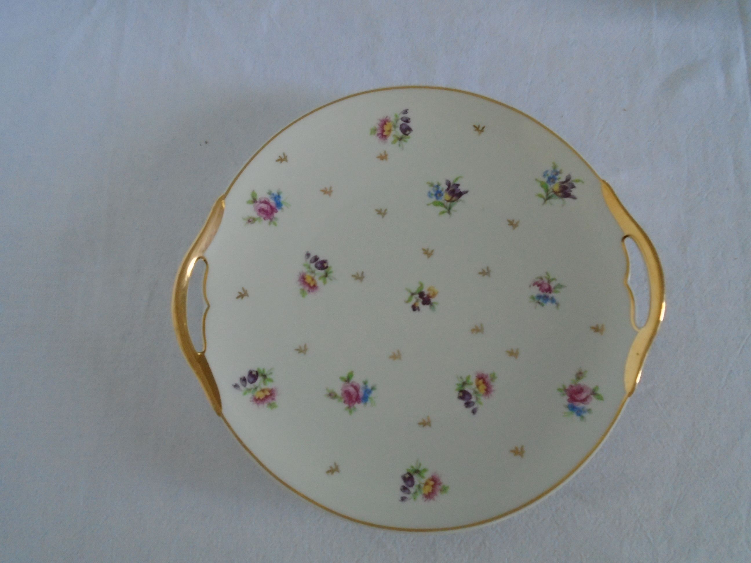 10 plates and 1 dessert dish porcelain desserts from Limoges small flowers