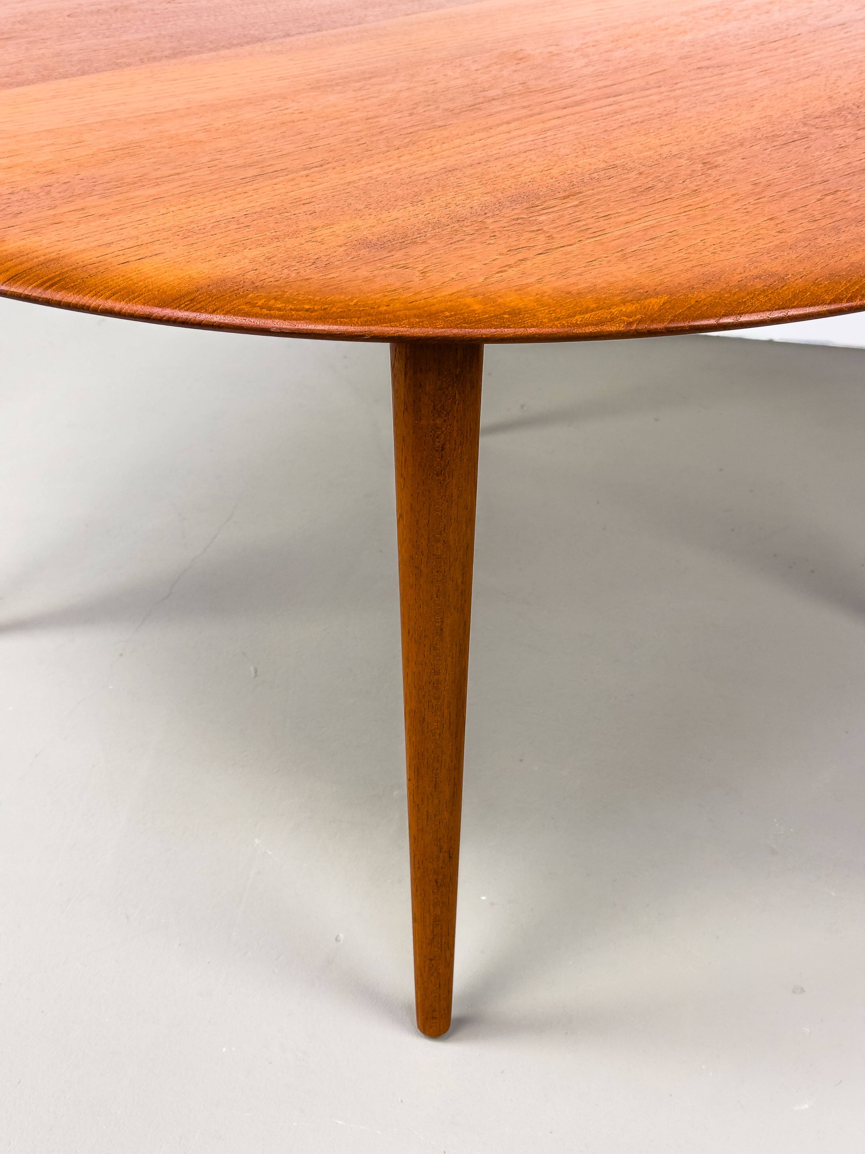 Table Basse Minerva par Peter Hvidt et Orla Mølgaard-Nielsen pour France and Son, années 1960