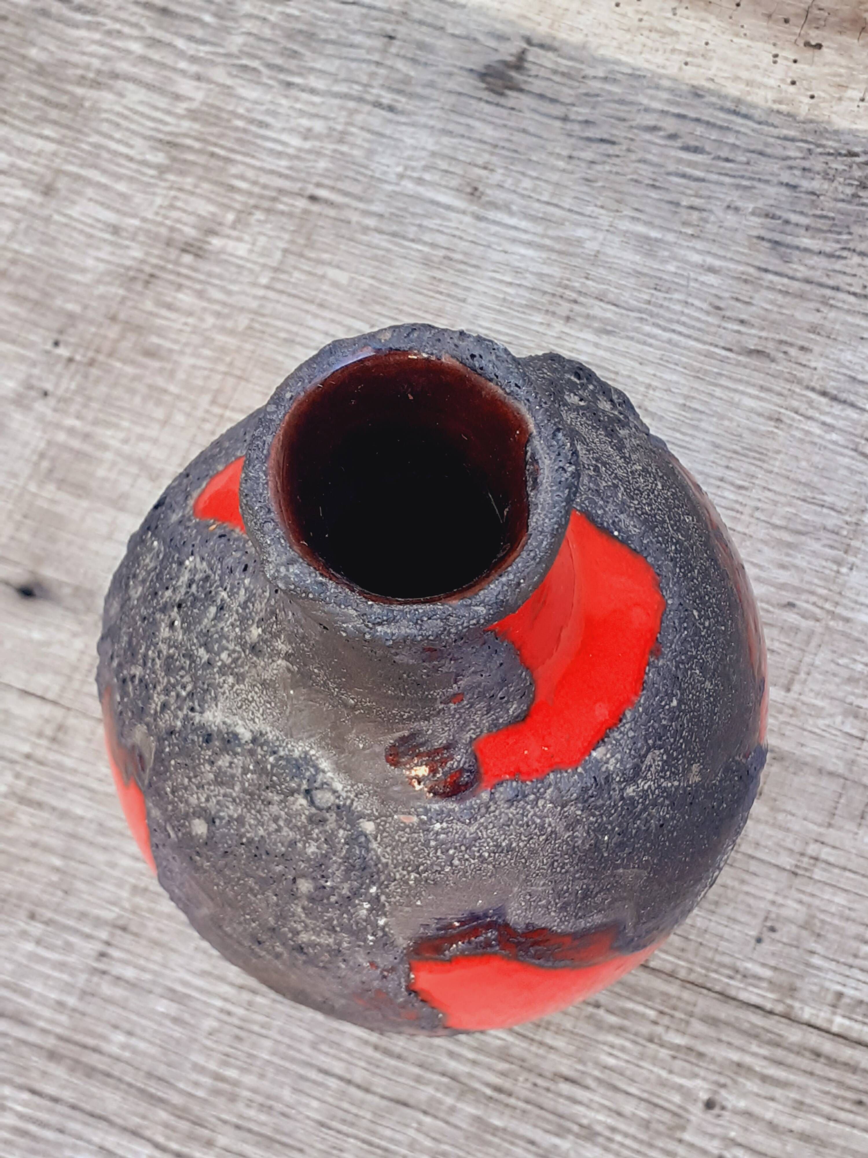 Vase en céraique année 60/70 Fat Lava Marei