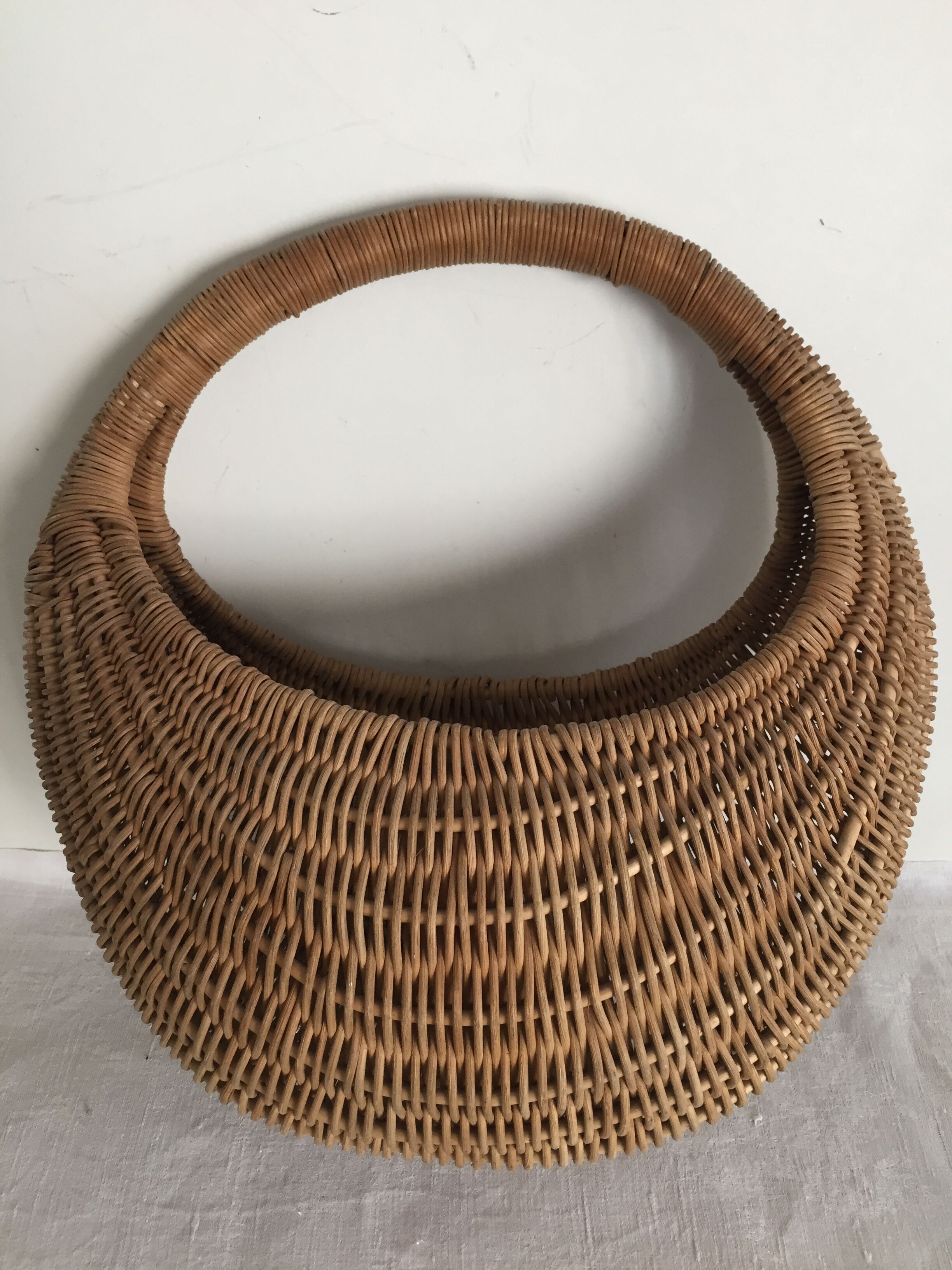 60s gondola basket