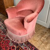 Pink velvet toad chair