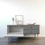 Mid-century bass row