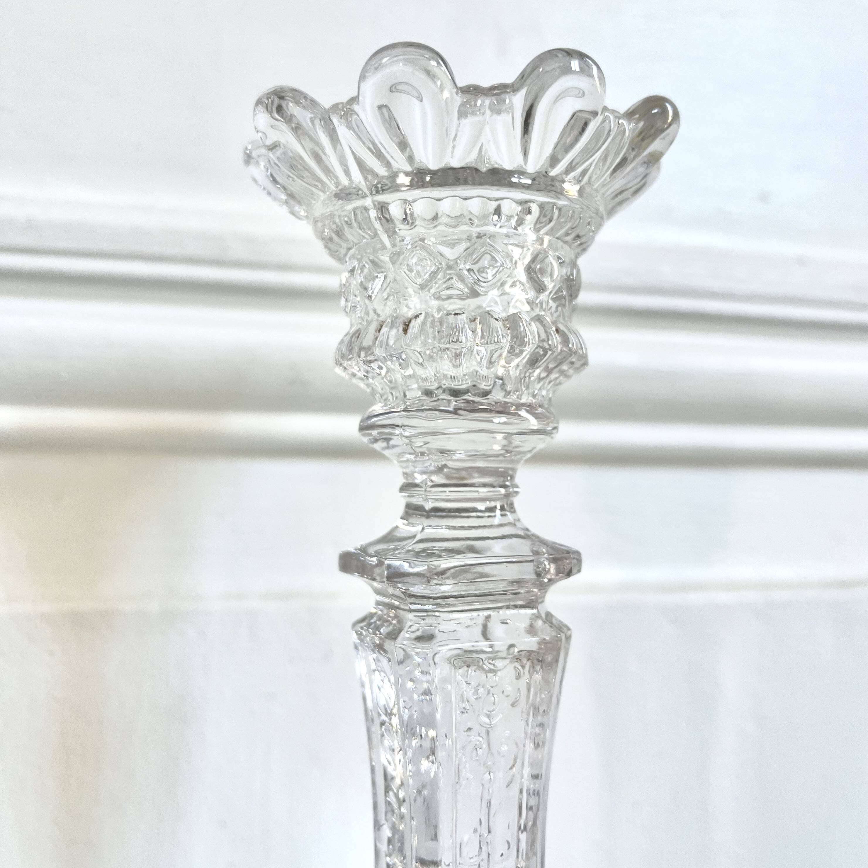 Portieux molded glass candle holder