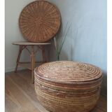 Vintage wicker tray