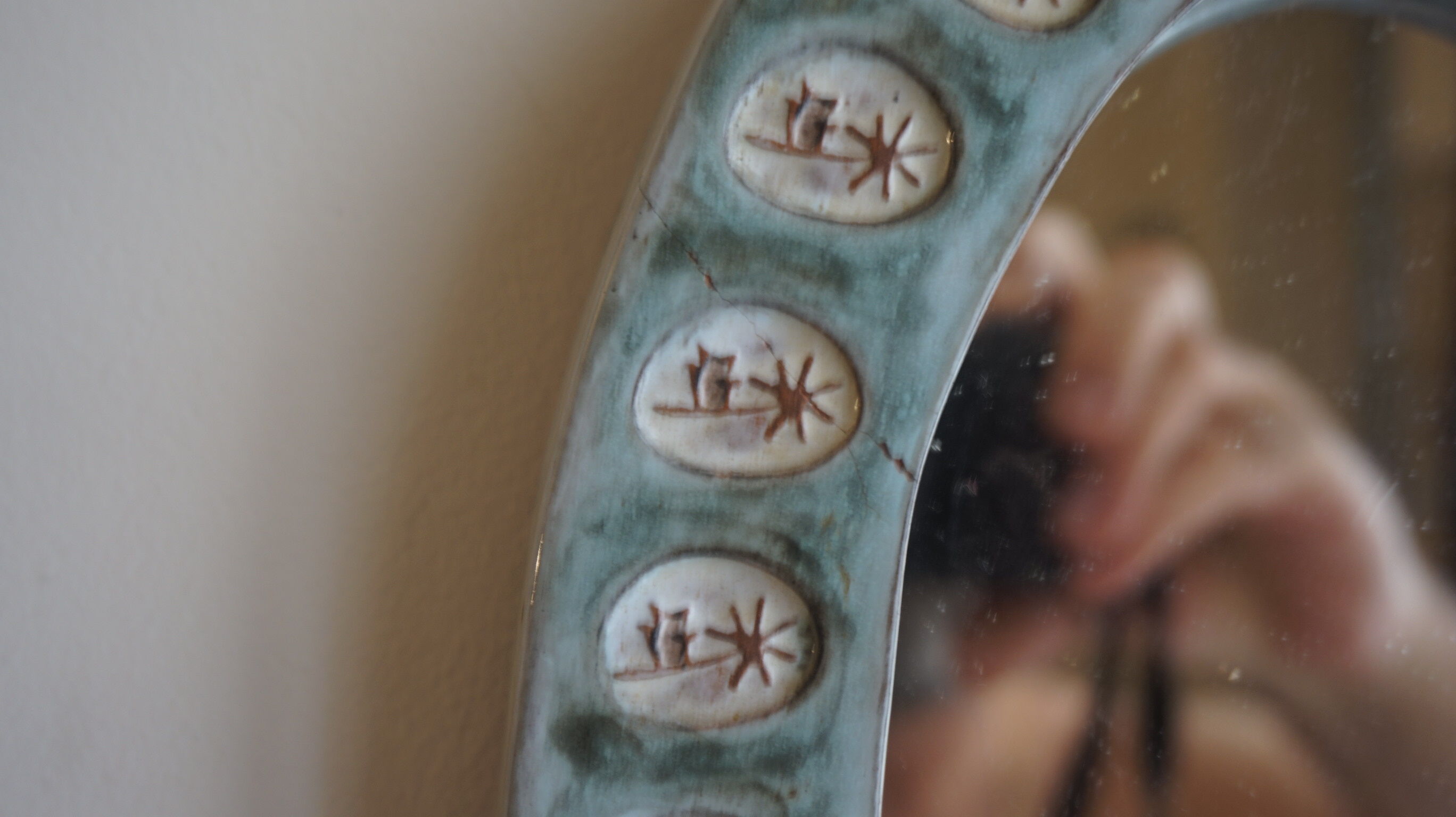 Ceramic mirror 17x23cm