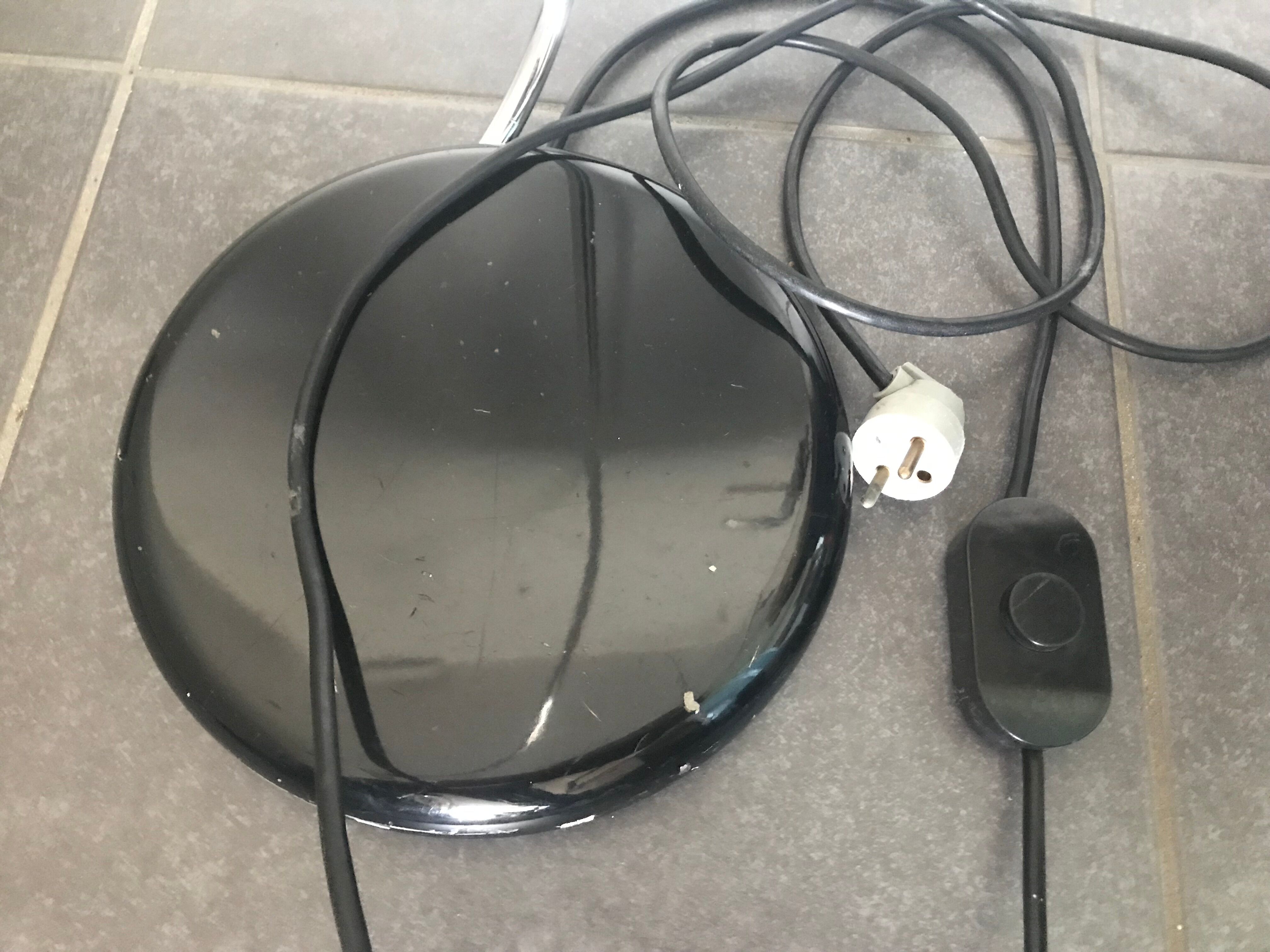 Halogen lamp Black wing Oluce Gecchelin Italia 1970